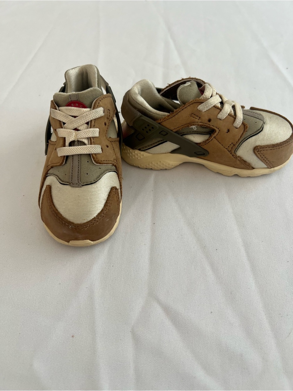 Kids Casual Lace-Up Sneakers in Brown and Cream